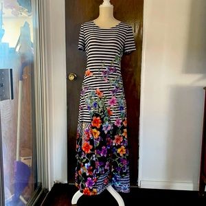 Trulli medium size, maxi floral dress